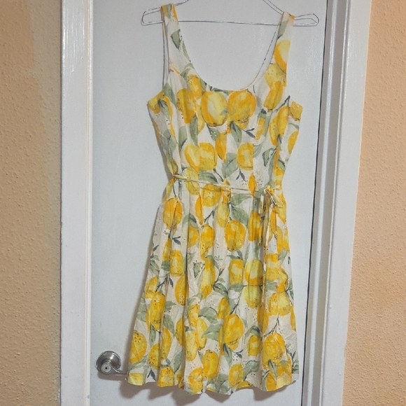 Pappagallo Lemon Print Midi Dress - Picture 4 of 9